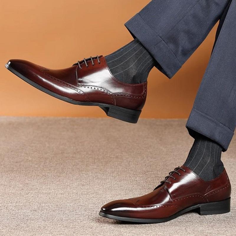 大人気♪再入荷 ♪新品定番メンズビジネスシューズ紳士靴 本革ウイング