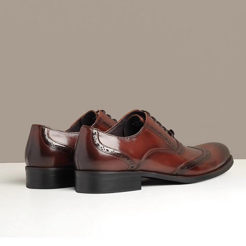 定番!! 新品 メンズビジネスシューズ 天然皮革ウィングチップ 紳士靴