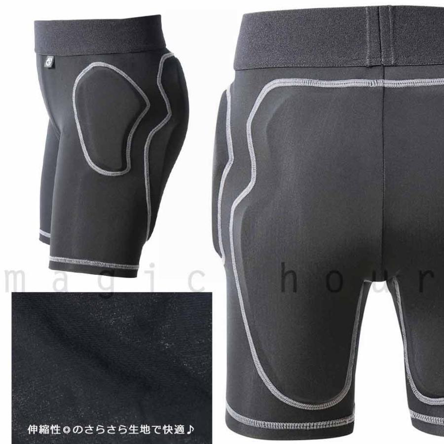 スノーボードウェアセット（ウェア上下・グローブ・ゴーグル・ヒッププロテクター） Amazon.co.jp: [COSPLEE] スノーボードウェア 上下セット メンズ