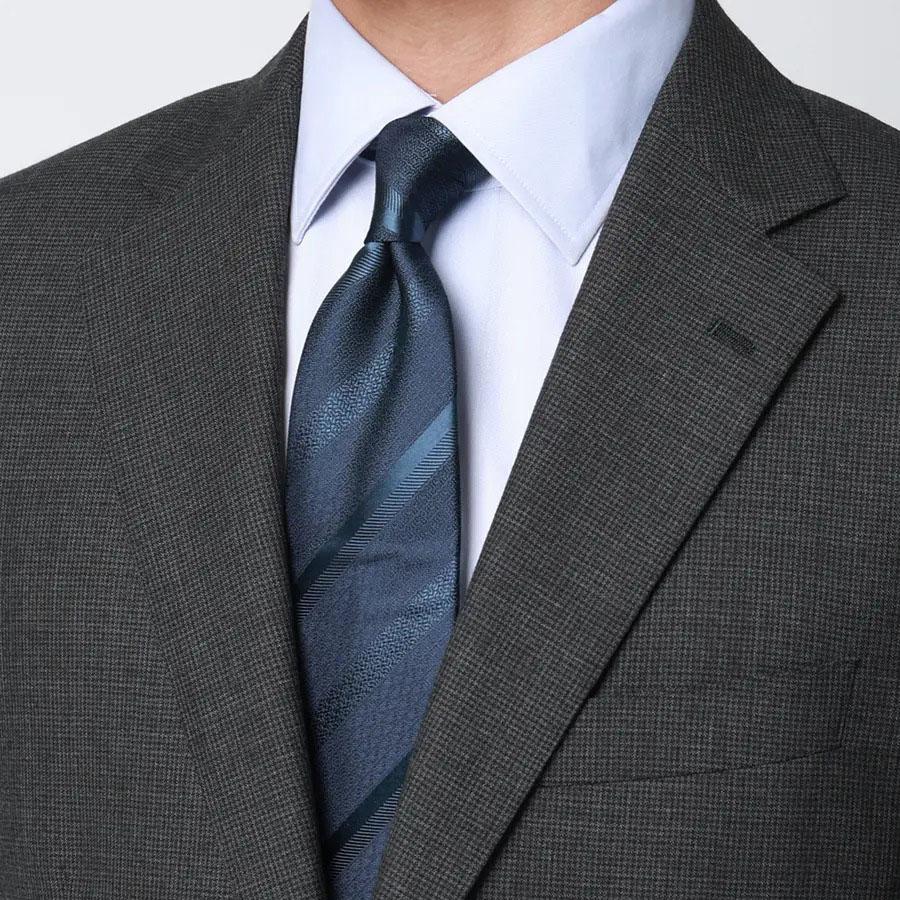 【洋服の青山】プレミアム ALFRED BROWN Fine Worsted ウール100% スーツ メンズ ゆったり 春夏 グレー 千鳥格子 大きいサイズ 2ボタン 本台場 インポート生地の画像