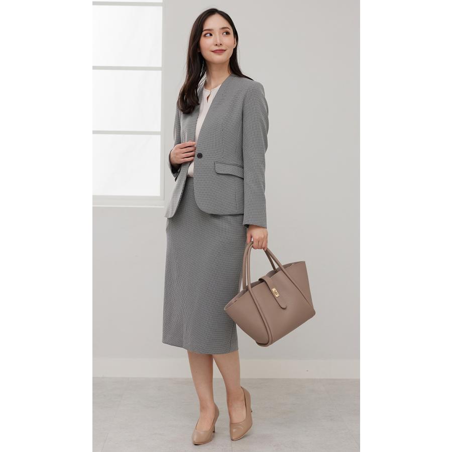AOYAMA 【洋服の青山】Vカラージャケット レディース スーツ オール