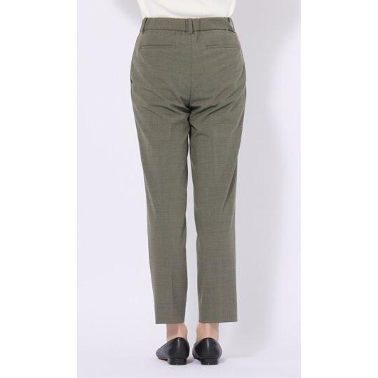 archivo グリーン テーパードパンツSize38 AOYAMA 【洋服の青山】裾上げ済み 超ストレッチスーツ 単品 テーパード