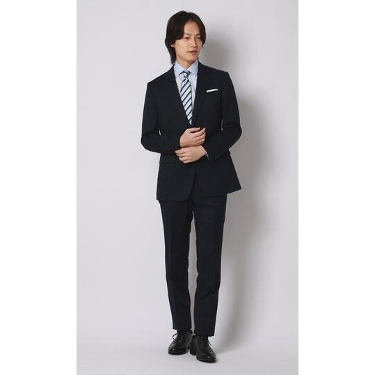 【洋服の青山】涼しい メンズ スーツ 春 夏 薄手 通気性 ウール混 ネイビー 無地 スリム スタイリッシュ 細身 2ボタン 背抜き ノータック メンズスーツの画像