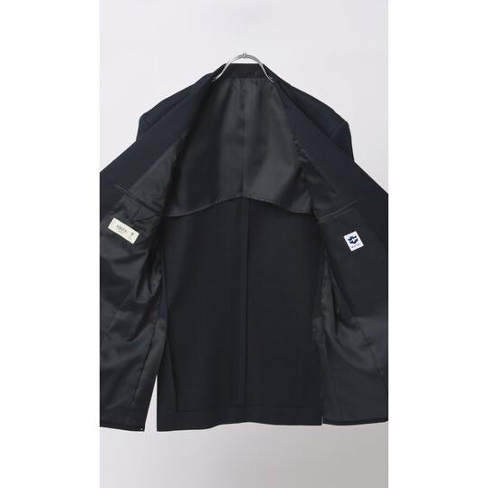 【洋服の青山】涼しい メンズ スーツ 春 夏 薄手 通気性 ウール混 ネイビー 無地 スリム スタイリッシュ 細身 2ボタン 背抜き ノータック メンズスーツの画像