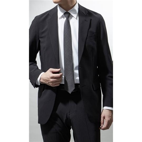 春夏用 ブラック系 スタイリッシュスーツ Descente 洋服の青山plus 通販 Paypayモール