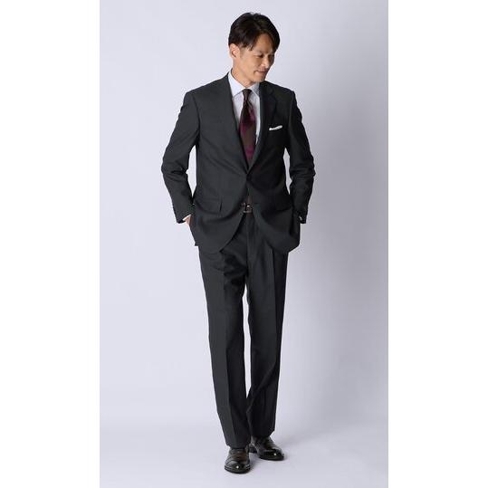【洋服の青山】ウール100% プレミアム スーツ メンズ スリム 秋冬 グレー 灰色 無地 織柄 2ボタン 総裏 サイドベンツ ワンタック 吸湿裏地 静電気抑制の画像