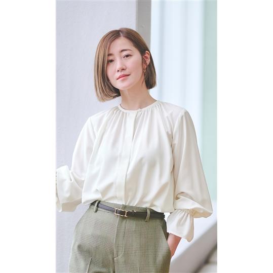 【洋服の青山】フレア袖 ギャザー ブラウス シフォン ブラウス バルーン袖 女性 レディース オフィス カジュアル ビジネス 通勤 AOYAMA 【洋服の青山】フレア袖 ギャザー ブラウス シフォン