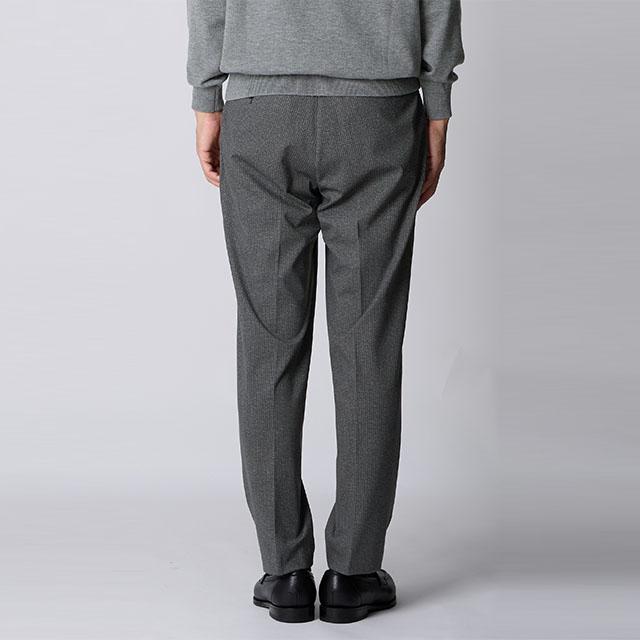 AOYAMA 【洋服の青山】裾上げ済み ルーズフィットスラックス メンズ