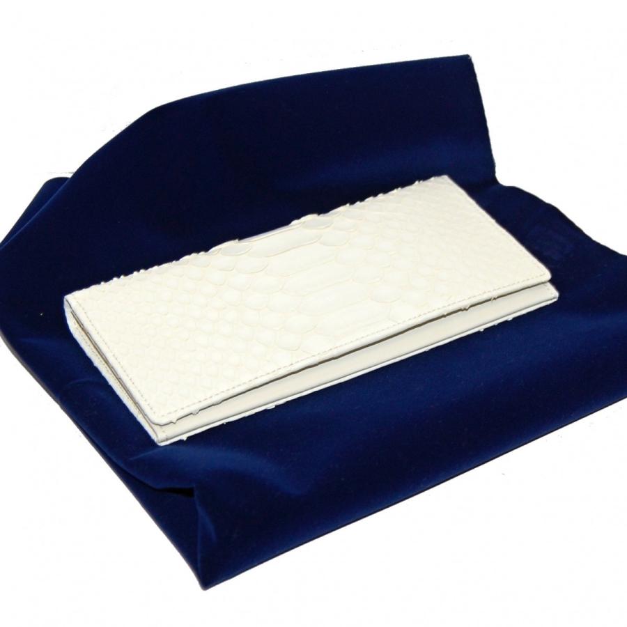 開運！国産白蛇の長財布