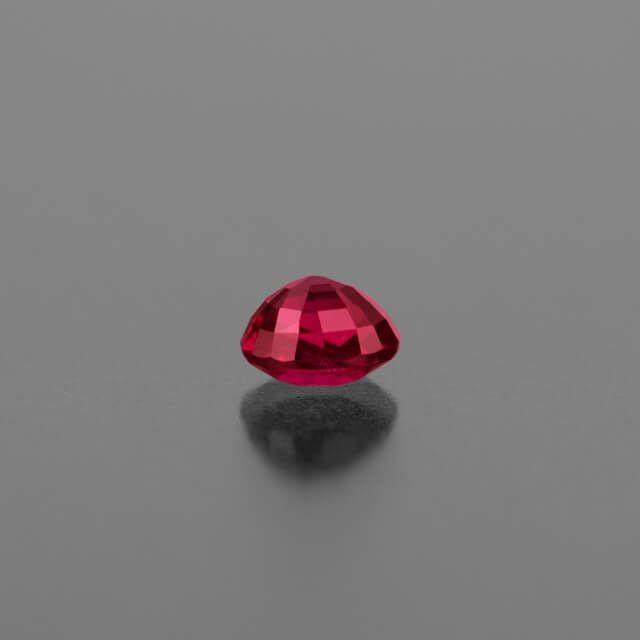 ミャンマー産非加熱ピジョンブラッドルビー0.59ct(GRS宝石鑑別書付