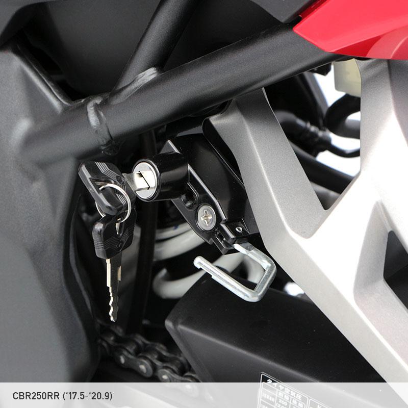 PCX125 JF81 2018年式 インジェクション メットホルダー