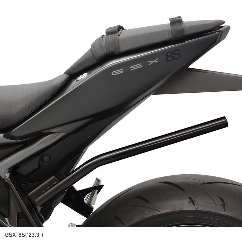 GSX-8S EM1AA GSX-8R EM1AA サイドバッグサポート (左側用) バイクの画像