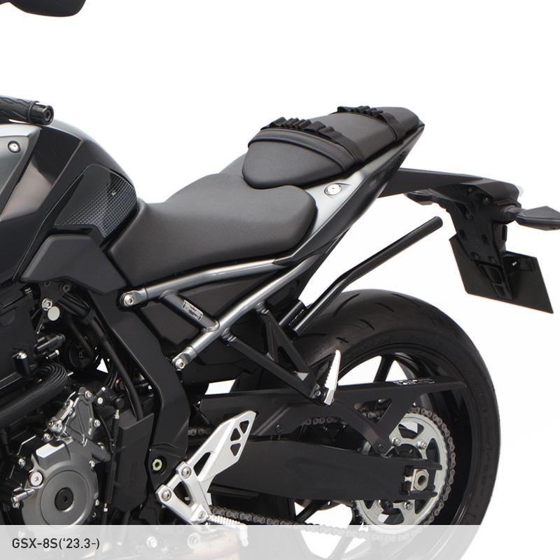 GSX-8S EM1AA GSX-8R EM1AA サイドバッグサポート (左側用) バイクの画像