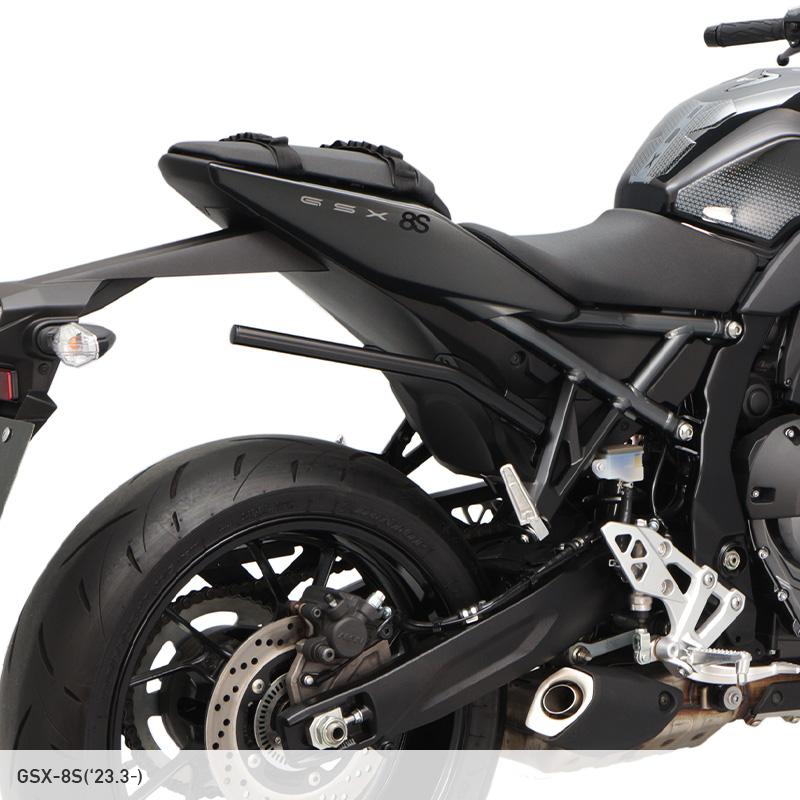 GSX-8S EM1AA GSX-8R EM1AA サイドバッグサポート (右側用) バイクの画像