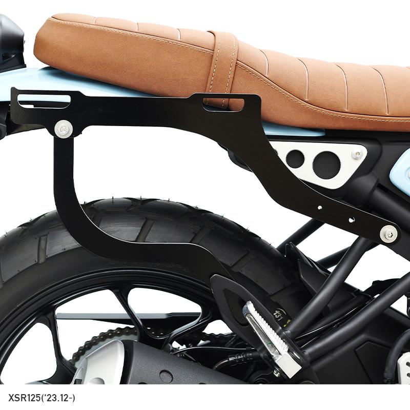 ヤマハXSR 155－125 タンデムバー&サイドフェンダー、サポートバッグ