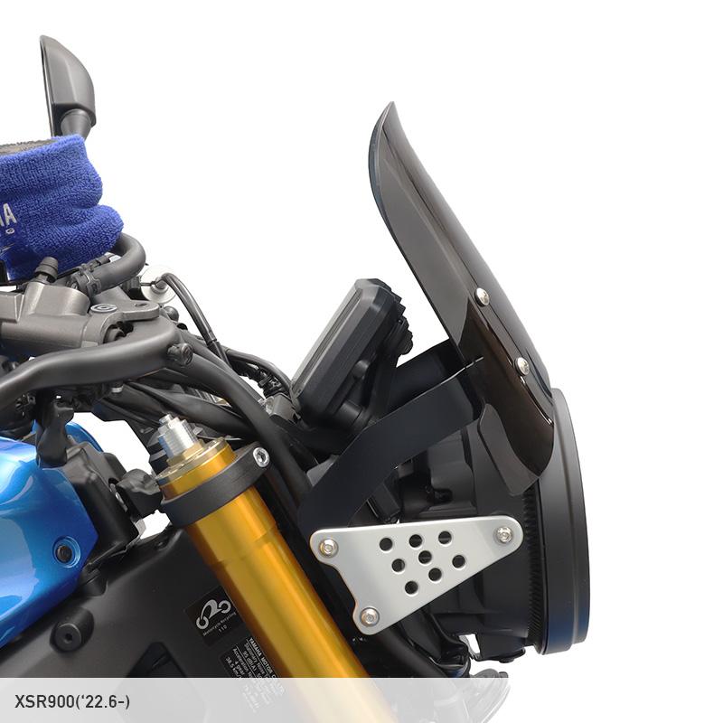 XSR900 RN80J メーターバイザーセット（スモーク）＋取り付けキット バイクの画像