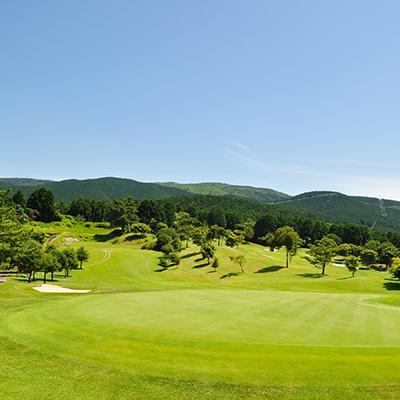 ふるさと納税 函南町 凾南ゴルフ倶楽部施設利用券(富士コース土日祝昼食付1名様)