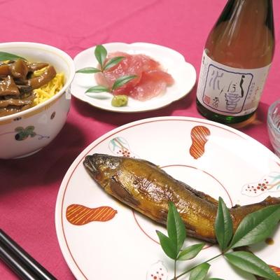 ふるさと納税 多気町 多気ざんまいセットA(鮎甘露煮 計5尾・多気あわせ煮しいたけ・えりんぎ各1袋)