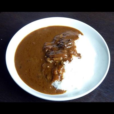 ふるさと納税 別府市 豊後牛入りスパイシーカレー180g×4袋