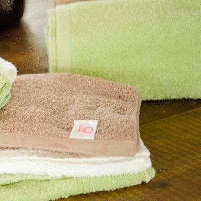 ふるさと納税 泉南市 ●サラッとしたペルーコットン バスタオル2枚、フェイスタオル5枚セット