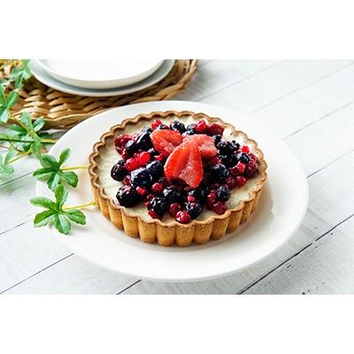 ふるさと納税 江別市 5種のベリー贅沢レアチーズタルト