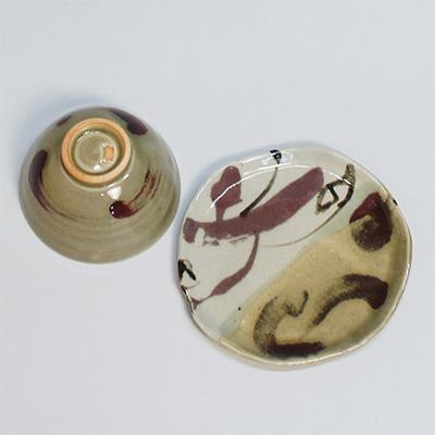 ふるさと納税 長岡京市 辰砂使い土灰釉 ご飯茶碗・お皿セット