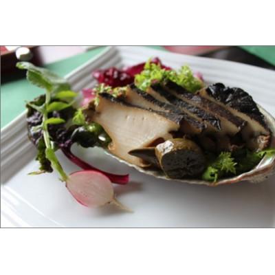 ふるさと納税 京丹後市 国産 黒アワビ 『丹後の蒸し煮鮑』90g 贈答用箱入 肉厚あわびを厳選し 柔らかく蒸し煮 絶品海の幸 |  | 01
