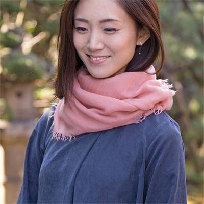 ふるさと納税 泉大津市 カシミヤストール　ベンガラ染め　〈HK11-0024-1〉の画像