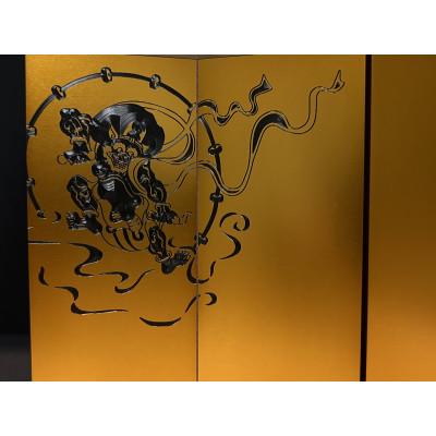 ふるさと納税 魚沼市 精密屏風『風神雷神図屏風』(金) 金属を削り込ん
