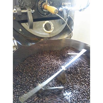 ふるさと納税 富士吉田市 【訳あり】 コーヒー 粉200g×4袋計800g 自家焙煎珈琲 スペシャルティコーヒー |  | 03