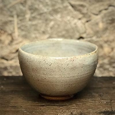 ふるさと納税 唐津市 長石釉　無地唐津茶碗4 |  | 01