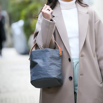 ふるさと納税 豊岡市 豊岡鞄 TUTUMU cube (S2700 24-175)グレー