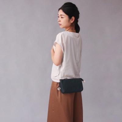 ふるさと納税 豊岡市 豊岡鞄 TUTUMU Osanpo Wallet(S3100 24-178)カーキ