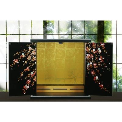 ふるさと納税 海南市 和歌山県海南市 紀州塗りミニ仏壇 雅 大 しだれ桜 美しく描かれた蒔絵の世界。漆器職人が創る雅な仏壇 |  | 01