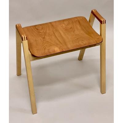 ふるさと納税 山北町 スタッキング・スツール チェリー材+メープル材