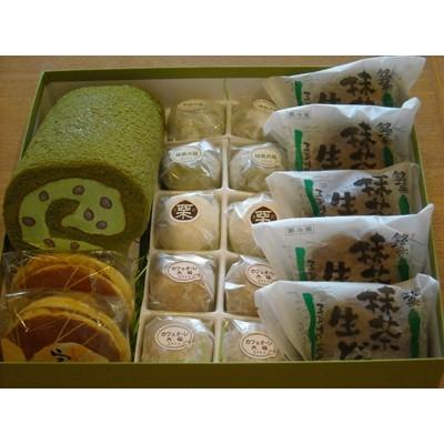 ふるさと納税 宇治市 ふくとく 宇治抹茶銘菓詰合せ[宇治抹茶ロールケーキ・どら焼き]