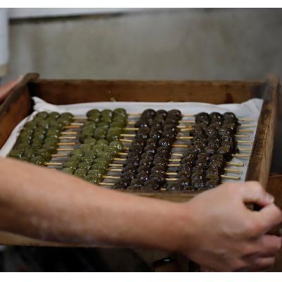 ふるさと納税 宇治市 元祖茶だんご(石臼引き抹茶・玉露入りほうじ茶)16本×各1箱 冷凍便