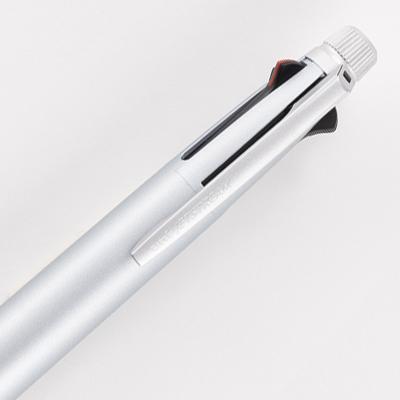 ふるさと納税 川西町 ジェットストリーム多機能ペン　4&1Metal Edition　アイスシルバー |  | 01