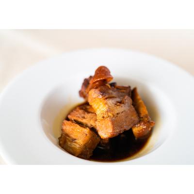 ふるさと納税 市川三郷町 [格別とろける角煮]鉄板焼レストランシェフがこだわった特製とろける角煮(たっぷり200g×3パック)