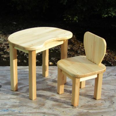 ふるさと納税 泉佐野市 手作り木製 お子様用、机・いすセットVer.2 Lサイズ「ハート」 099H2199_1