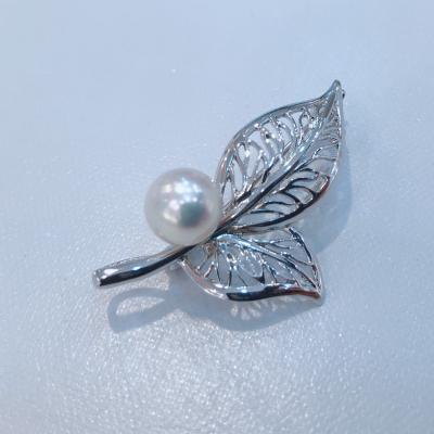 ふるさと納税 鳥羽市 アコヤパールSVリーフブローチ30-11