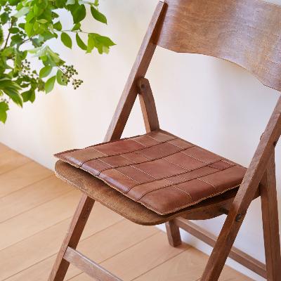 ふるさと納税 高槻市 [KAKURA]レザー座布団 tunagu 35 アンティークブラウン