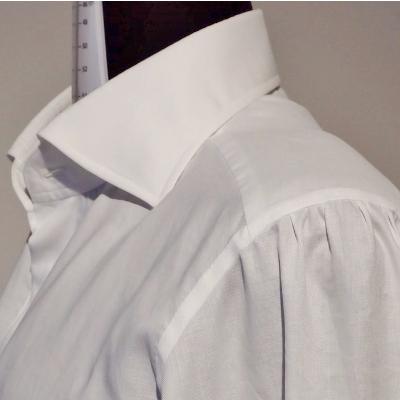ふるさと納税 山梨県 ハンドメイド　ドレスシャツ　 白　XLサイズ　cotton100% 140番双糸ツイル生地の画像