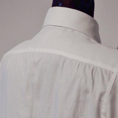 ふるさと納税 山梨県 ハンドメイド　ドレスシャツ　 白　XLサイズ　cotton100% 140番双糸ツイル生地の画像