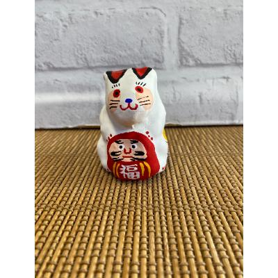 ふるさと納税 春日部市 達磨抱き卯(うさぎ)手作り張子人形