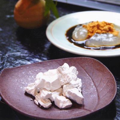 ふるさと納税 御所市 奈良の名産品「吉野本葛」1kg 〜白いダイヤモンドで体に優しい料理を楽しみましょう〜