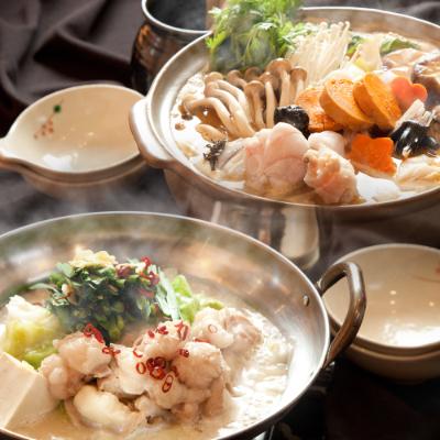 ふるさと納税 ひたちなか市 常陸名物あんこう鍋と国産和牛もつ鍋の鍋セット(各3〜4人前)
