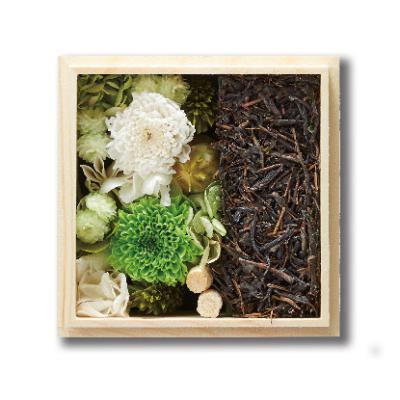 ふるさと納税 宇治市 [お花とお茶葉のアレンジメント]茶和花(源氏物語)グリーン