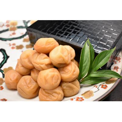 ふるさと納税 印南町 高級南高梅うす塩400g入 紀州塗箱 網代模様仕上