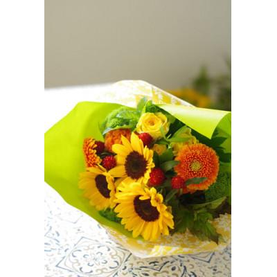 ふるさと納税 笠松町 黄色オレンジカラーのカジュアルフラワーブーケ